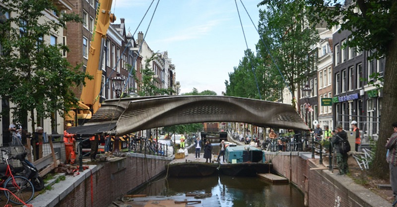 ponte Amsterdam img